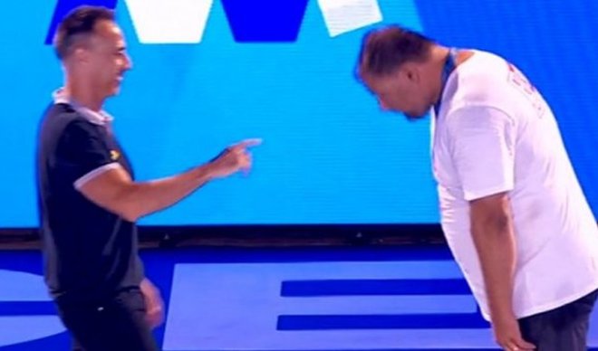 ПОТЕЗ О КОМЕ ПРИЧА ЕВРОПА: Господин Дејан Савић поново одушевио ватерполо свет (ВИДЕО)