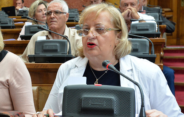 За смену Радете 60 потписа