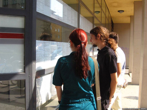 Заврше факултет па возе камион