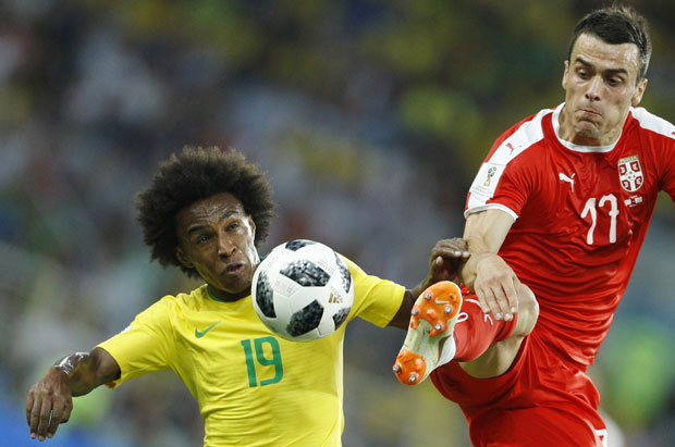 РЕАЛ ПОСЛАО ПОНУДУ ЧЕЛСИЈУ ЗА ПАКЕТ АСОВА: Вилијан и Куртоа - 112 милиона