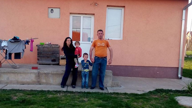 Повратнички брачни пар: Албанци нас дочекали рафалима, дедовину више не напуштамо