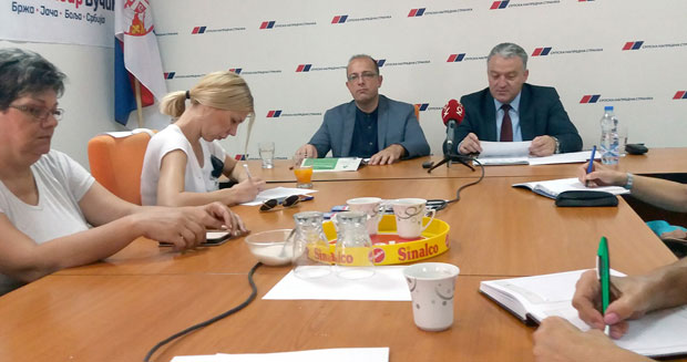 СКАНДАЛ У ШАПЦУ: Возач председника Скупштине града возио без дозволе 