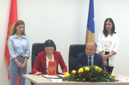 Братимљење Гусиња и Пећи