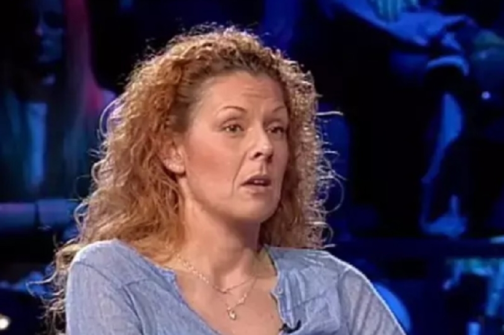 МИНА ВРБАШКИ: Моја мама је кретен!