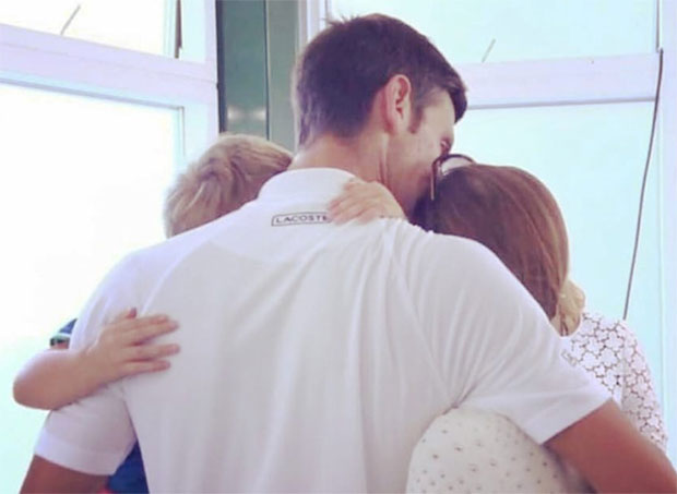 НОВАКОВЕ ИГРАРИЈЕ СА СТЕФАНОМ: Учитељ и ученик са својим сином у исто време (ВИДЕО)