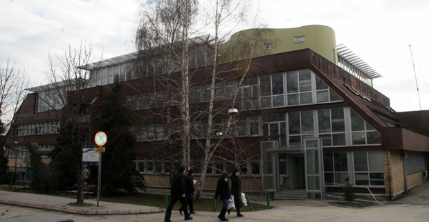 Због писма јавности упозорење пред отказ