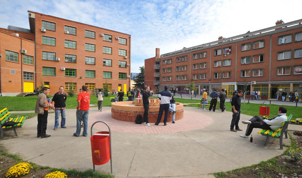 У Новом Саду места за 2.663 академца