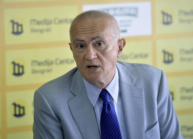 Шабић: Користити картице Фонда ПИО за статус пензионера