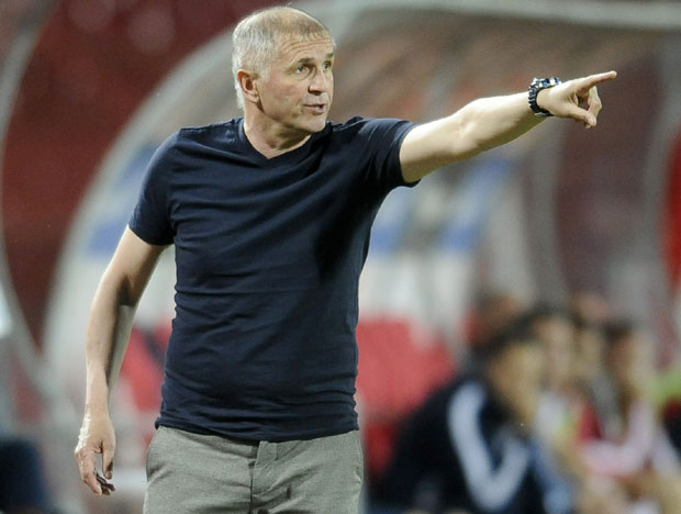 ВЛАДИМИР ГАЋИНОВИЋ, ТРЕНЕР СПАРТАКА: Фудбал, игра и срећа!