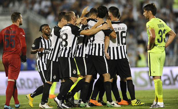 САМО ПРОЛАЗ ВРЕДИ: Партизан и поред новог бледог издања успео да елиминише Тракај