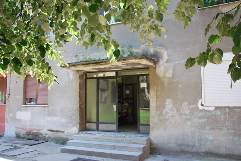 Муж убио жену, па пресудио себи