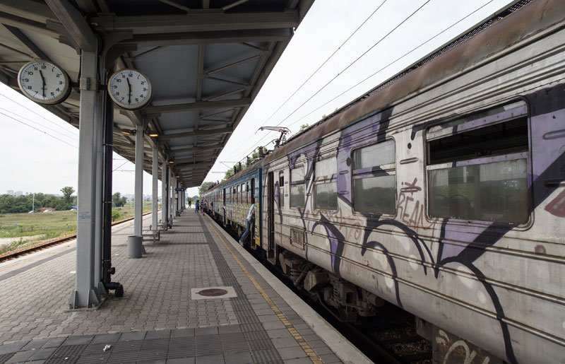 Обнова пруге, па крај шверцовању