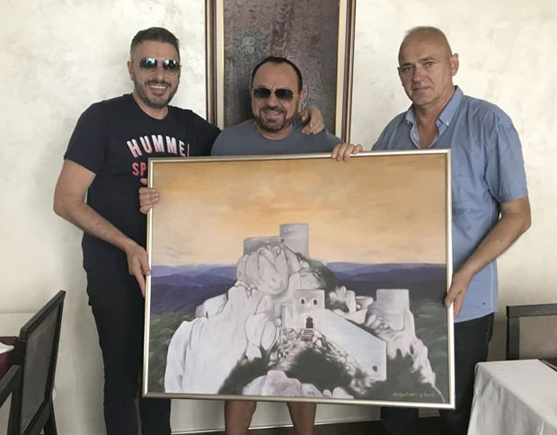 Очи моје као стари хитови (ВИДЕО)