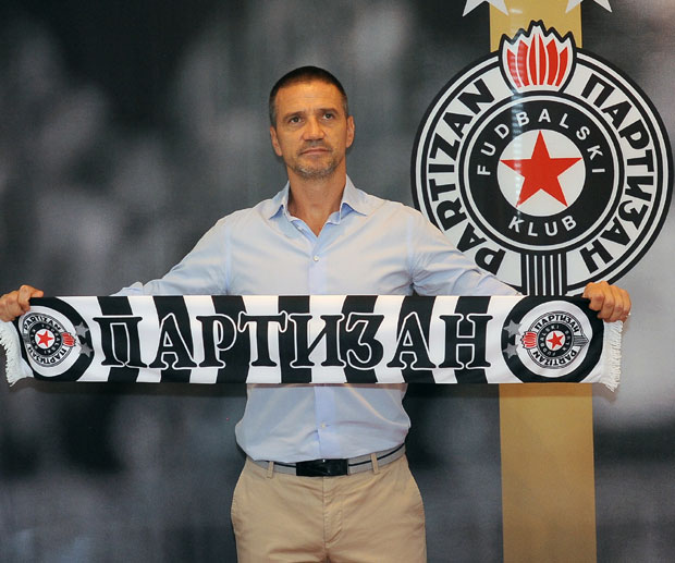 БАТИНА ЧЕТВРТА МИСИЈА: Мирковић, после играчке и функционерске улоге, од данас на новом задатку у Хумској