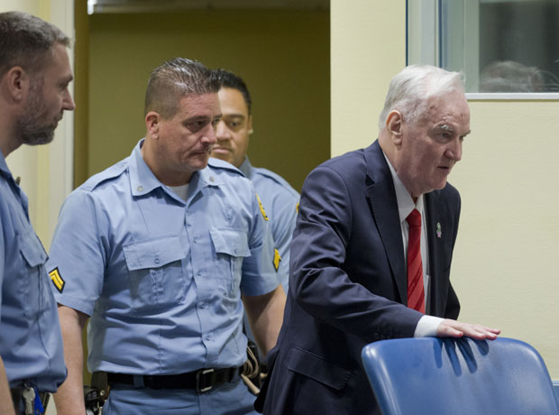 Одбацивање одлуке или ново суђење Младићу