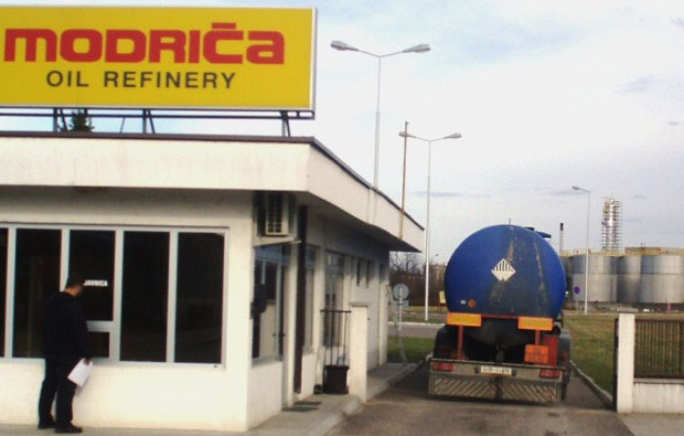 Бугарин покушао да прошверцује мигранте