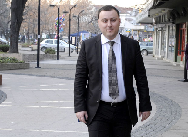 ШПИЈУНКА: Печење за темељ