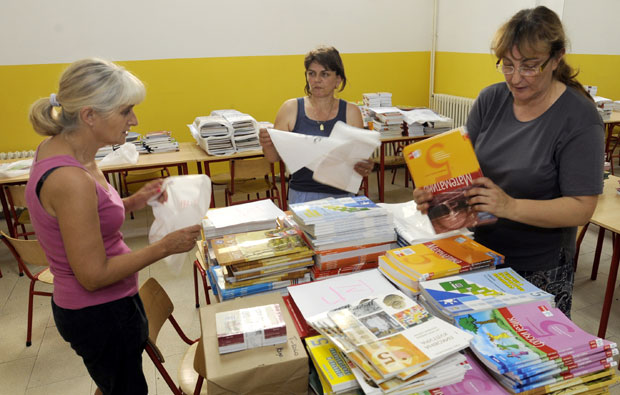 Дигитални уџбеници у 2.000 учионица