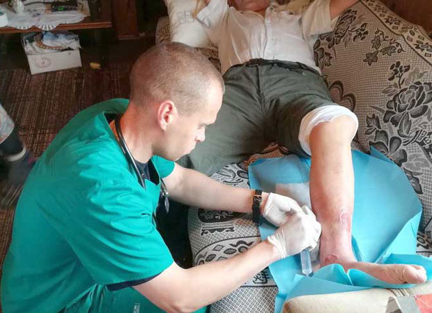 Мобилна клиника руских и српских лекара обишла 40 села