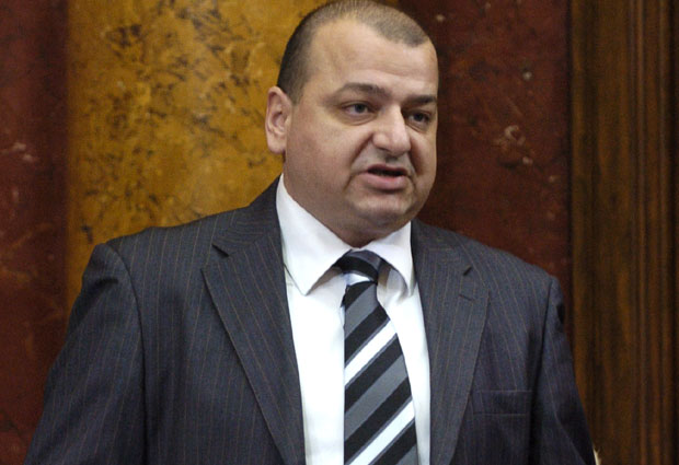 ШПИЈУНКА: Ловци и купус