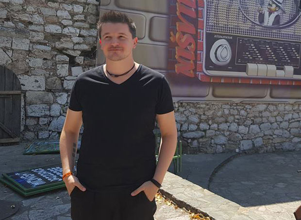 Цртач ДЦ комикс за Новости: Добар човек је суперхерој