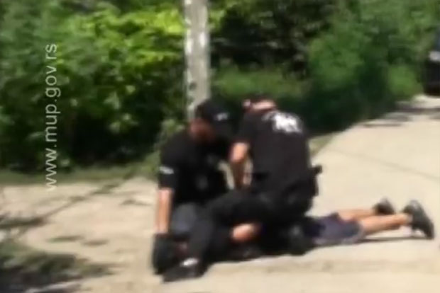 ПОГЛЕДАЈТЕ: Ухапшен због покушаја силовања (ВИДЕО)