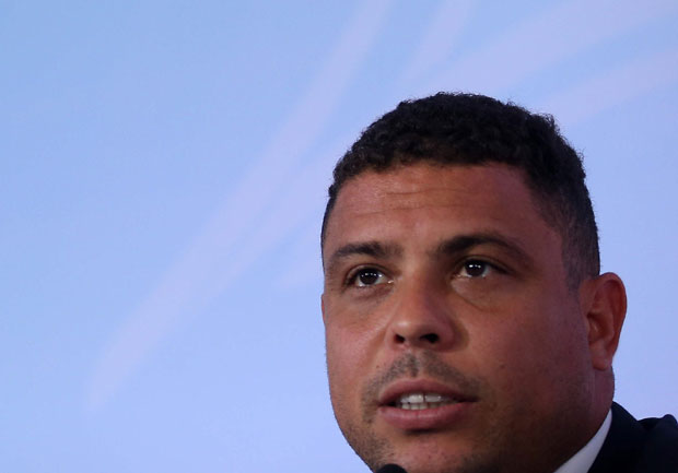 НА ИНТЕНЗИВНОЈ НЕЗИ: Бразилац Роналдо у болници на Ибици!