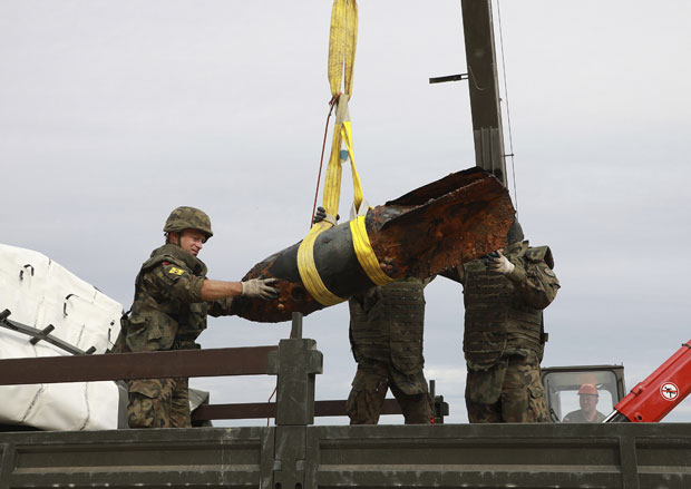 Више од 2.200 људи евакуисано у Колобжегу због три старе ратне бомбе у Балтичком мору (ФОТО)