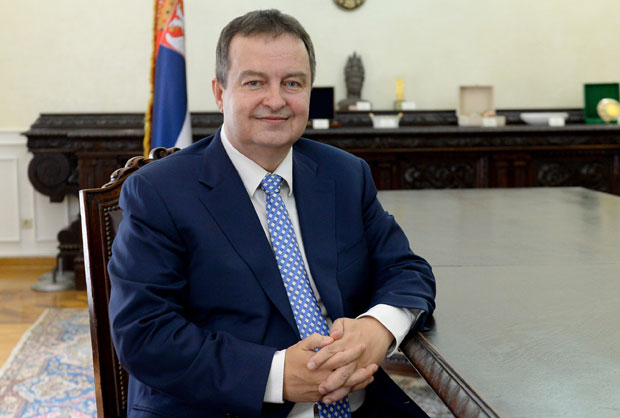 Дачић: Вучић ме зафркава, а ко би га боље бранио?