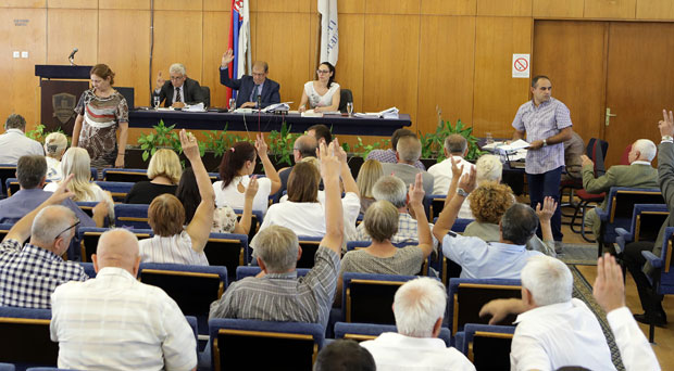 Смедерево: Нови већници још без ресора