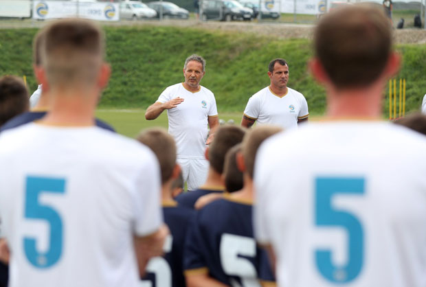 Станковић угостио Михајловића на Златибору: Иако ме зове ћале, Деки ми је као брат