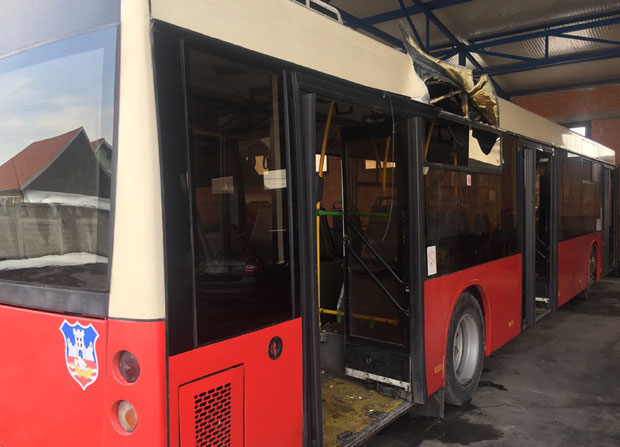 КОЛАПС У ЖАРКОВУ: Обустављен саобраћај због удеса