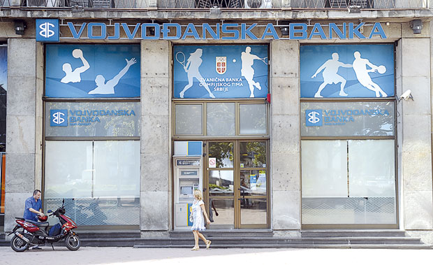 Клијентима банке вратили украдених 200.000 евра