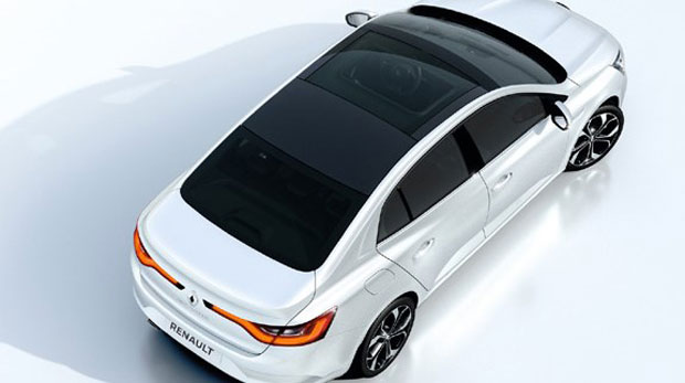 ЛИМУЗИНА ЗА СЛАДОКУСЦЕ: Рено меган гранд купе на скенеру Новости (Фото)