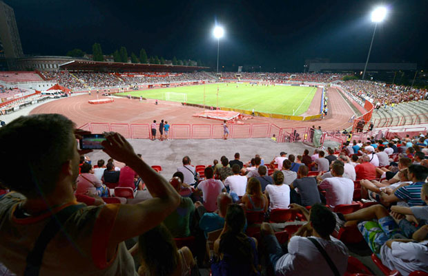 Грађани Новог Сада негодују због понашања полиције на утакмицама ФК Војводине