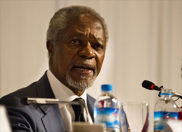 Преминуо Кофи Анан