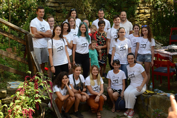 Гостуша очарала студенте из света 