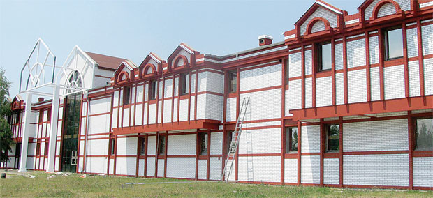 Капије Бора постају бизнис центар