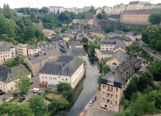 Ко из ЕУ троши највише новца на путовањима?