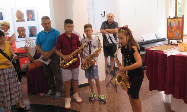 ЂАЧКА ЛИКОВНА КОЛОНИЈА: Грза пуна талената