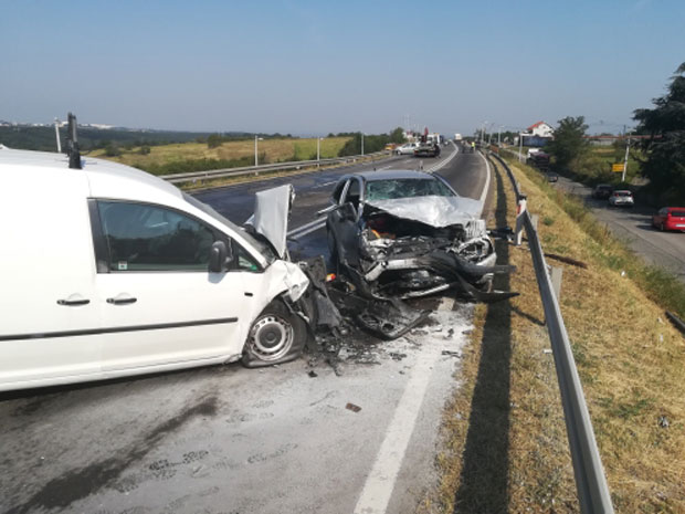 У удесу на Ибарској магистрали више повређених