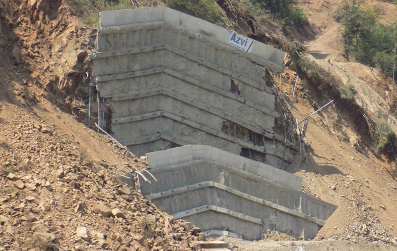 Зид пао, кривца крију, а држава плаћа 7 милиона