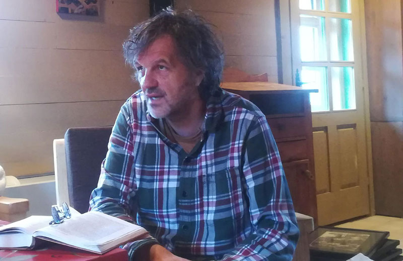 Кустурица: Узалуд ми прете