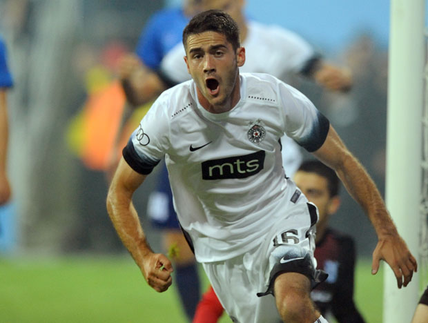 ПАРТИЗАН ЗОВЕ НАВИЈАЧЕ: Дођите да створимо историју (ВИДЕО)