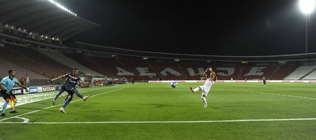 ТЕШКО У МЕЧУ “ДУХОВА”: Аустријски медији и играчи Салцбурга се бавили условима утакмице без гледалаца