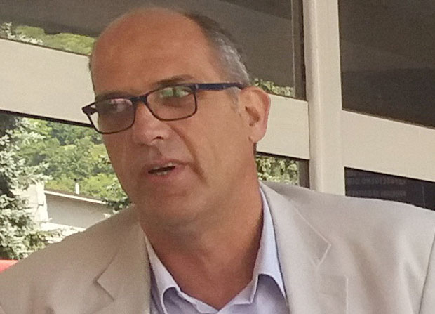 Лидер демократа други на листи СНС