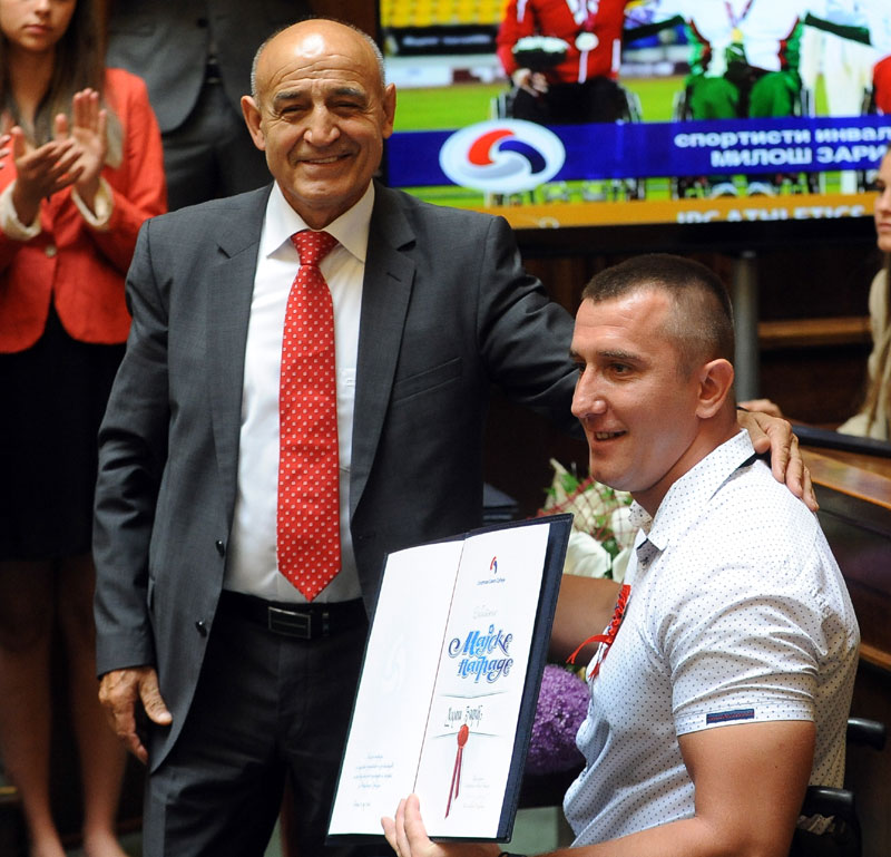 ЕП ПАРААТЛЕТИЧАРА: Злато за Зарића, бронза Димитријевићу