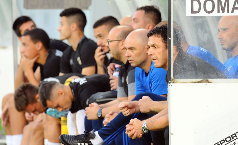 Крунић пред дуел са Звездом: Не треба нам бод из бункера, играћемо фудбал