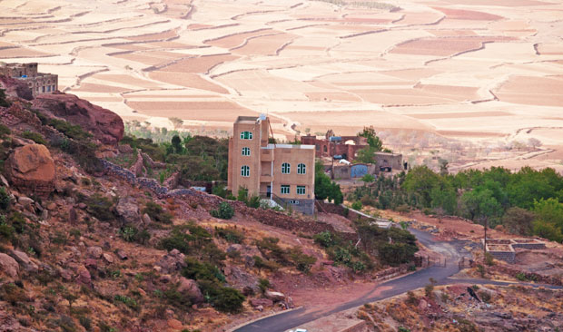 НОВИ НАПАД САУДИЈСКЕ КОАЛИЦИЈЕ НА ЈЕМЕН: Погинуло најмање 22 детета и четири жене