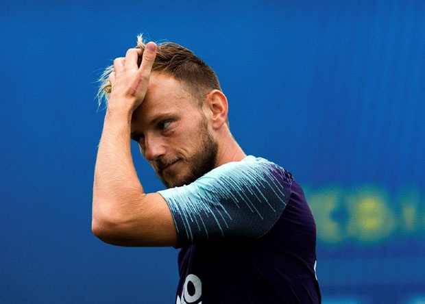 Ракитић у Париз, Рабио у Барселону?